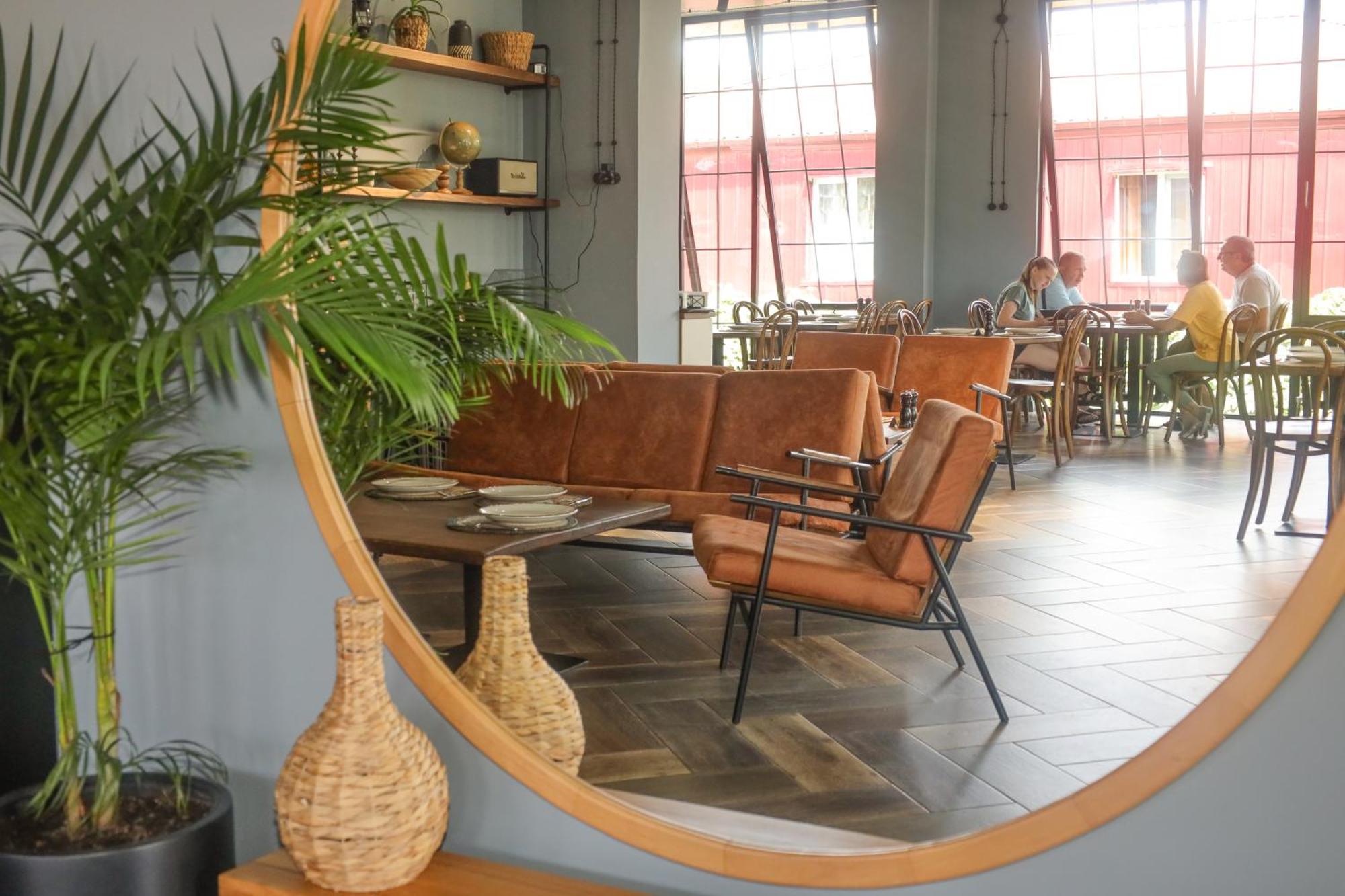 Level Up Hotel & Restaurant Kobuleti Bagian luar foto