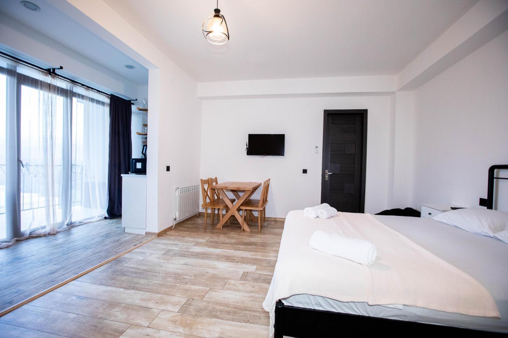 Level Up Hotel & Restaurant Kobuleti Bagian luar foto