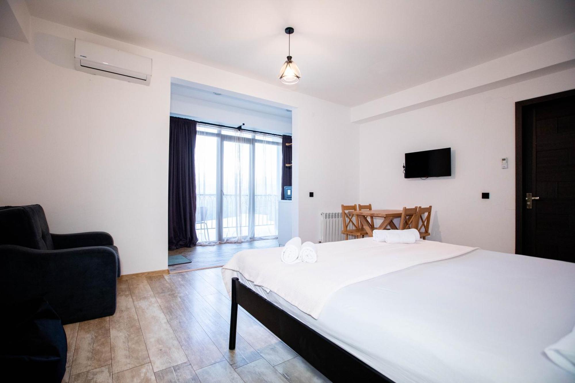 Level Up Hotel & Restaurant Kobuleti Bagian luar foto