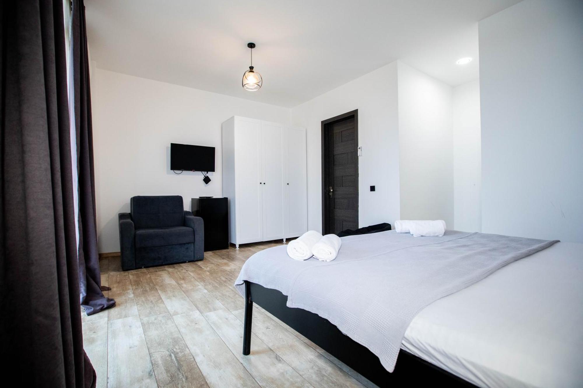 Level Up Hotel & Restaurant Kobuleti Bagian luar foto