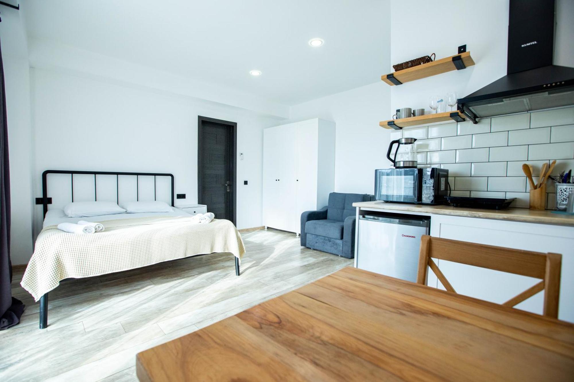 Level Up Hotel & Restaurant Kobuleti Bagian luar foto
