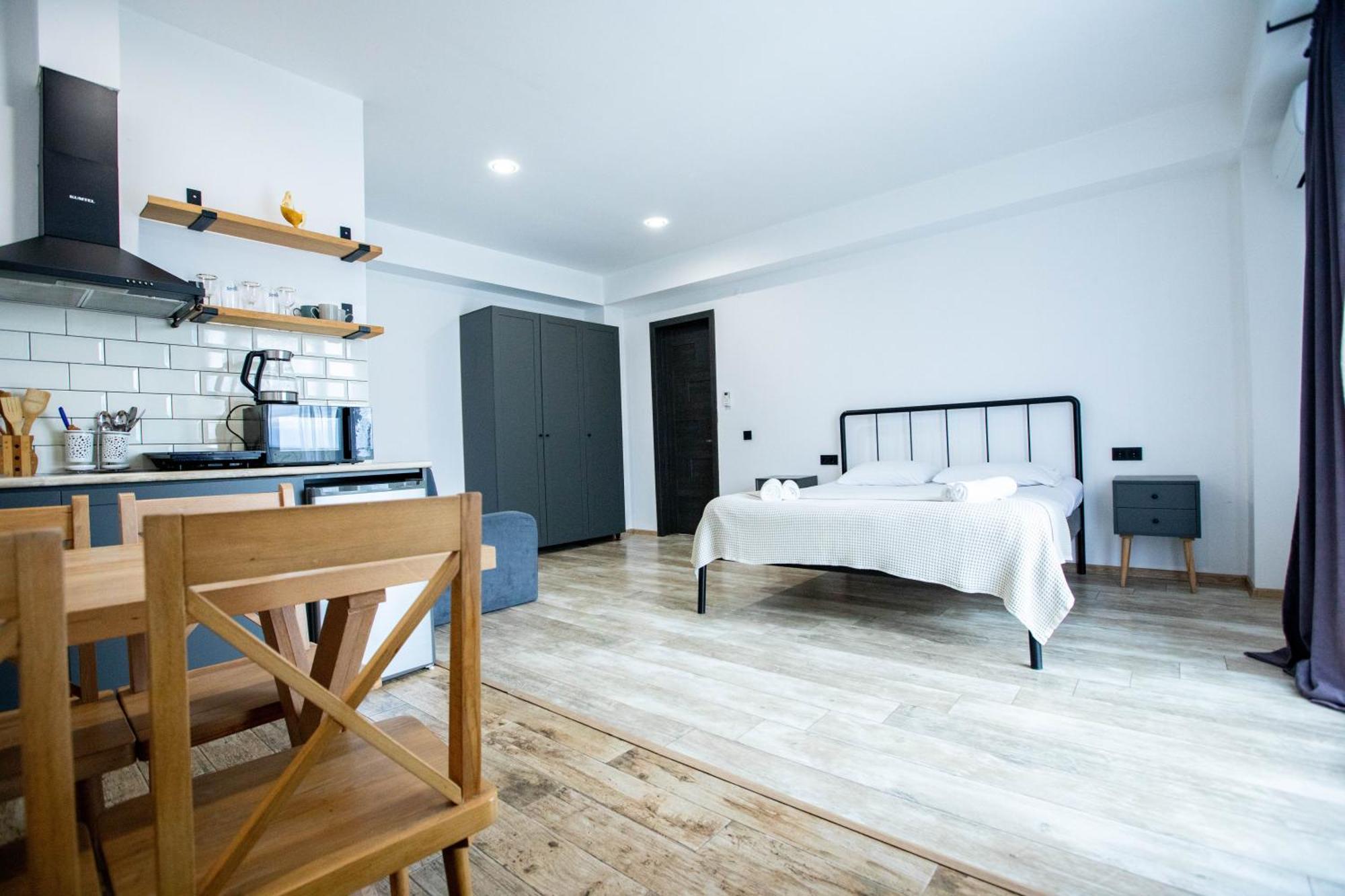 Level Up Hotel & Restaurant Kobuleti Bagian luar foto