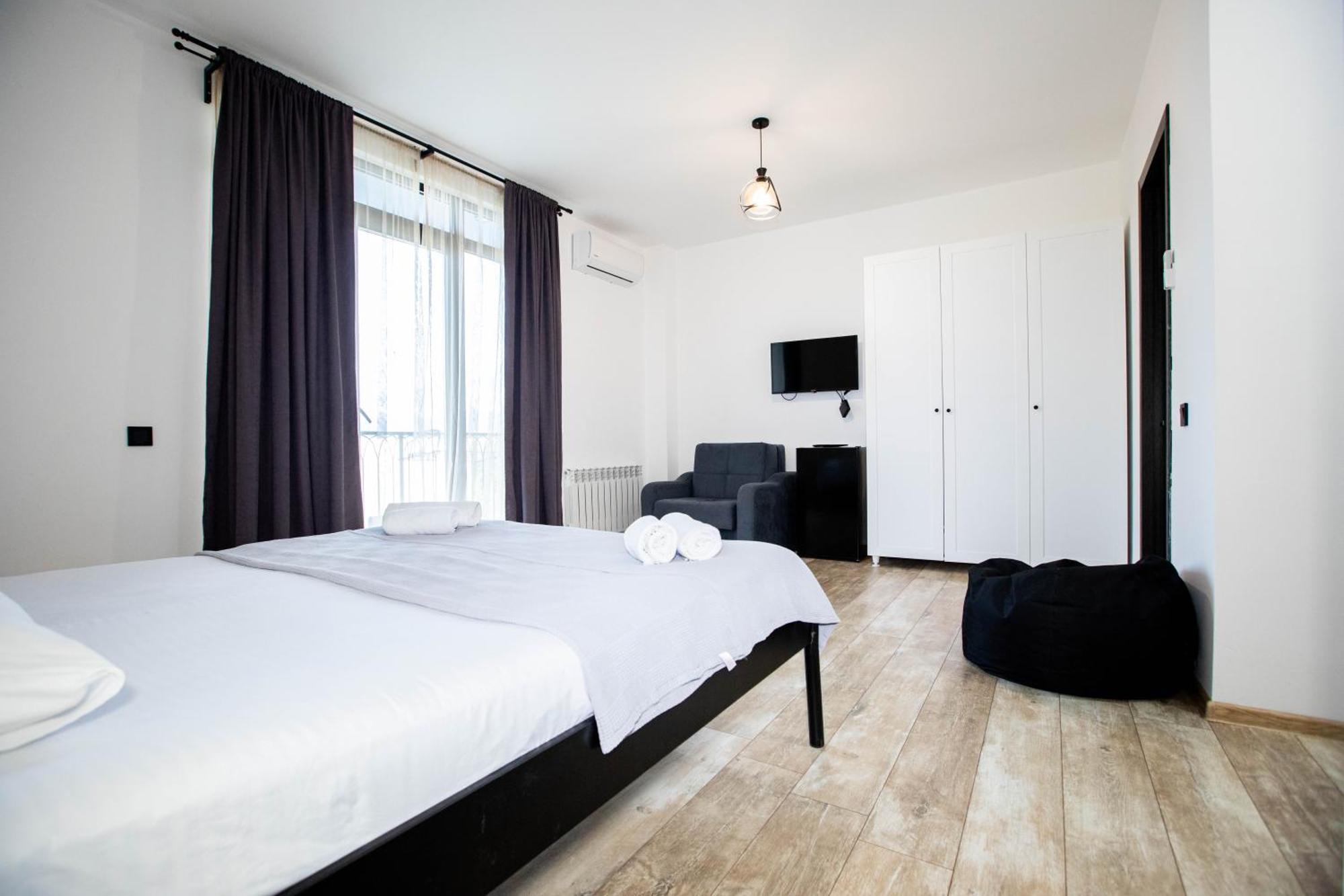 Level Up Hotel & Restaurant Kobuleti Bagian luar foto